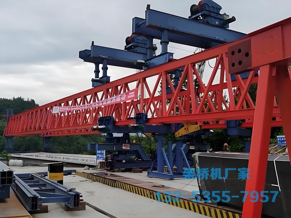 江蘇揚州架橋機出租廠家自行式架橋機的